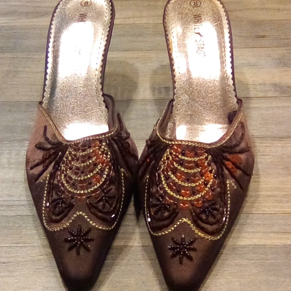Vintage New y2k White Stag Slip On Woman Boho Embroidery Heels Shoes Size 8